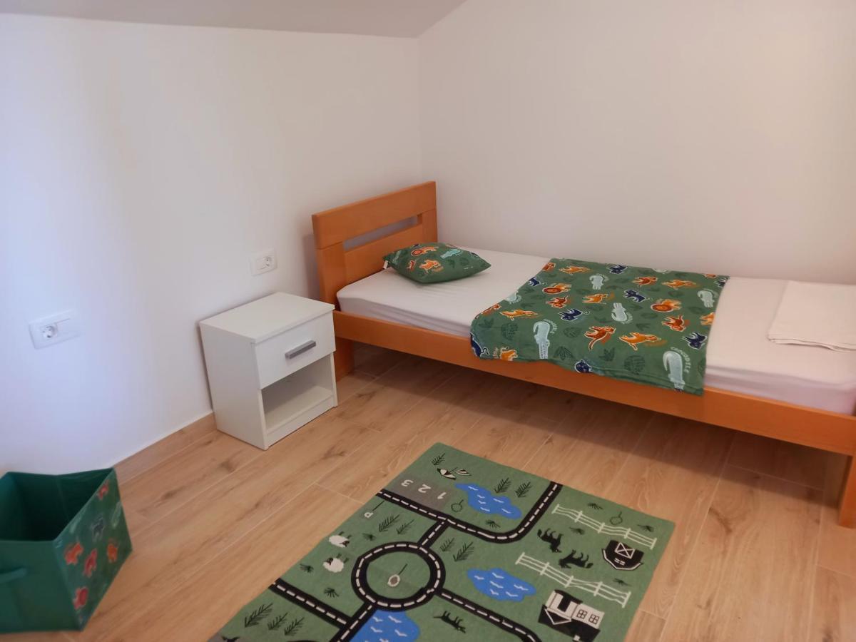 Apartman La Marija Prižba Dış mekan fotoğraf